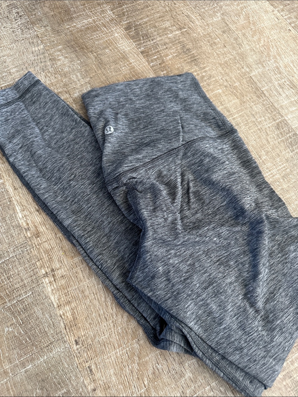lululemon athletica align Heather Gray Leggings 28”